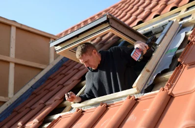 Pose de fenêtres de toit Velux à Étréham